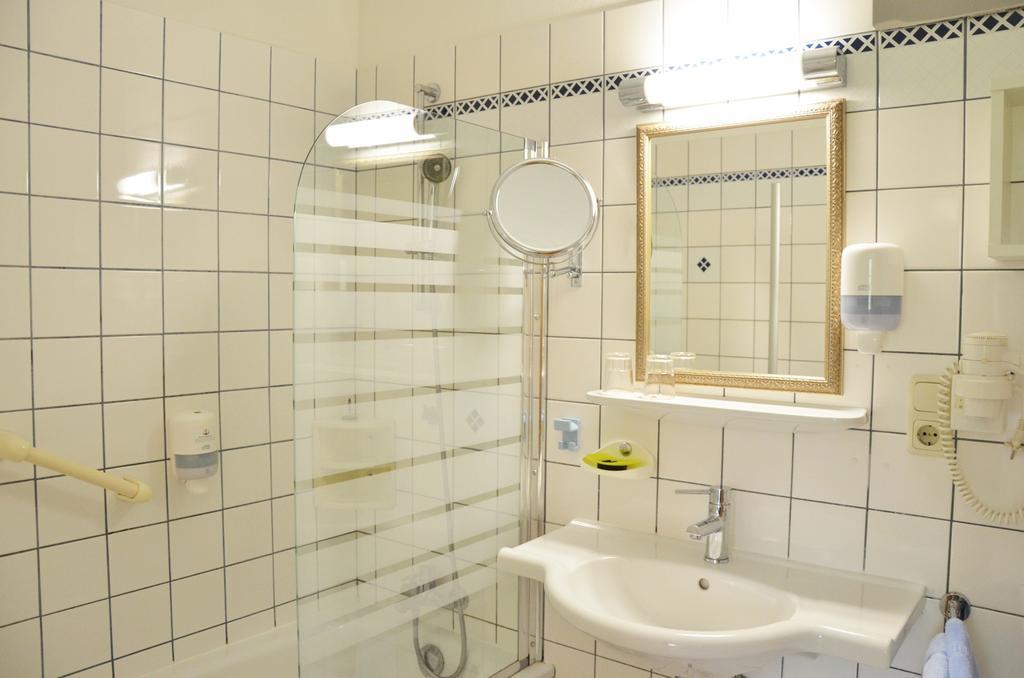 Seehotel Huber Sankt Gilgen Cameră foto